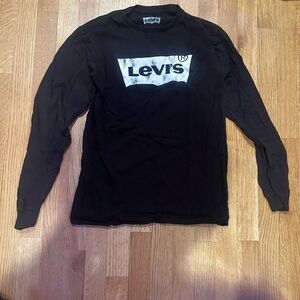 Levi's Classic Black Long Sleeve Tee
